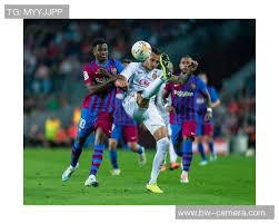 黄希扬：向余望在国奥遭受巨大质疑，归队后每个人都在鼓励他