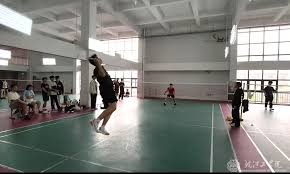 又又又是你啊！詹姆斯在骑士+热火+湖人都压哨绝杀了步行者！